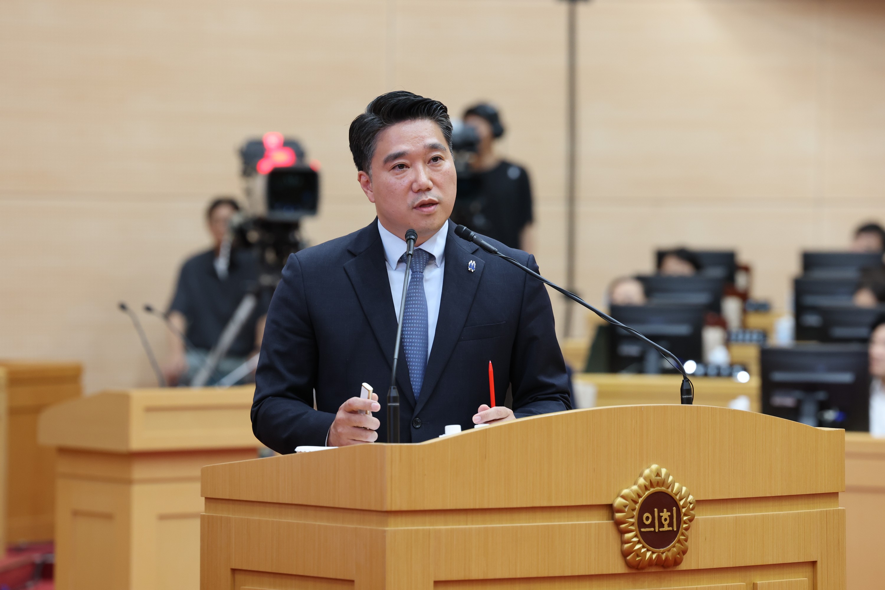 제392회 임시회 제2차 본회의 도정 및 교육행정 질문 첨부이미지 : 25년07월18일 제392회 임시회 제2차 본회의 도정 및 교육행정 질문 - 048.jpg