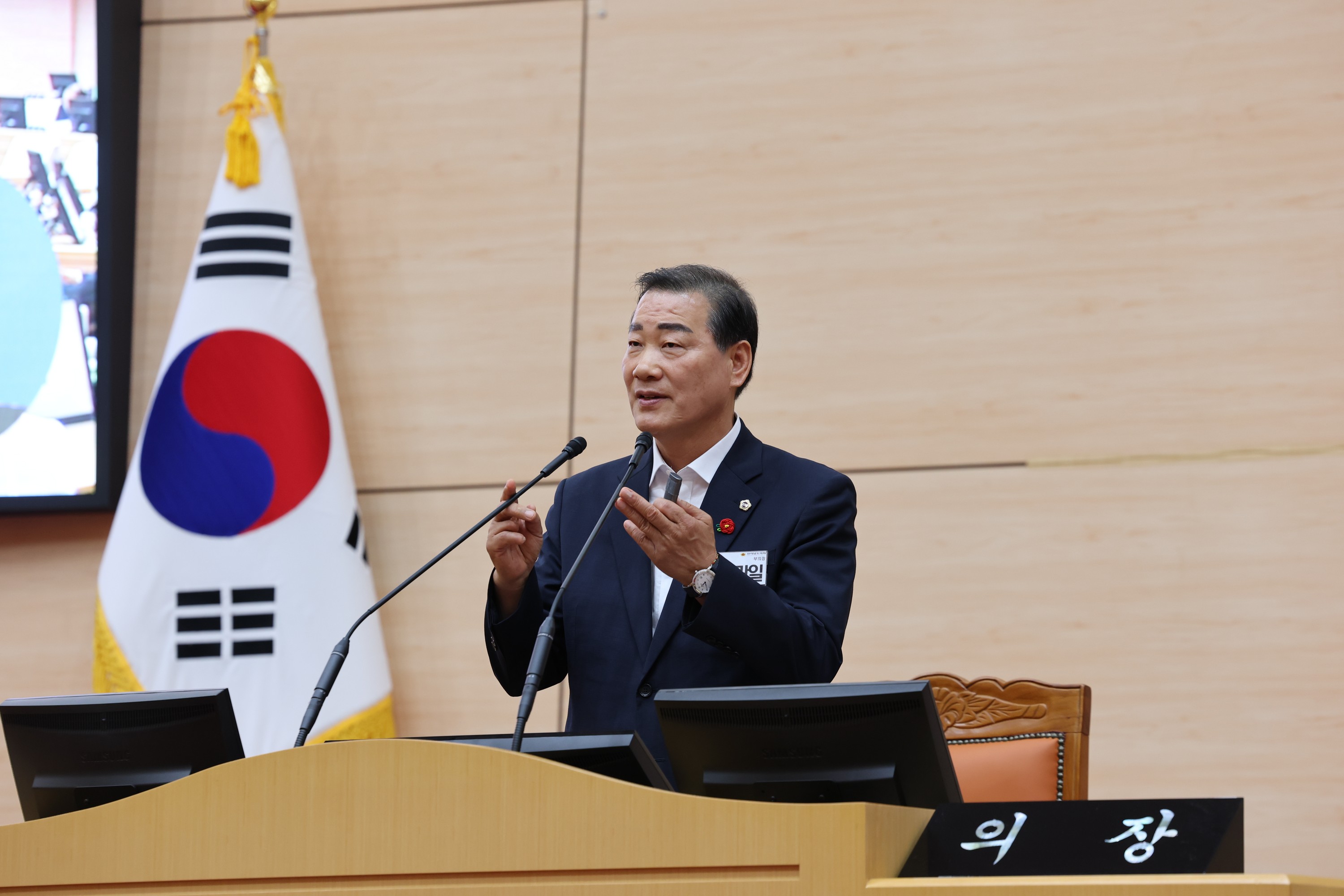 제392회 임시회 제2차 본회의 도정 및 교육행정 질문 첨부이미지 : 25년07월18일 제392회 임시회 제2차 본회의 도정 및 교육행정 질문 - 105.jpg