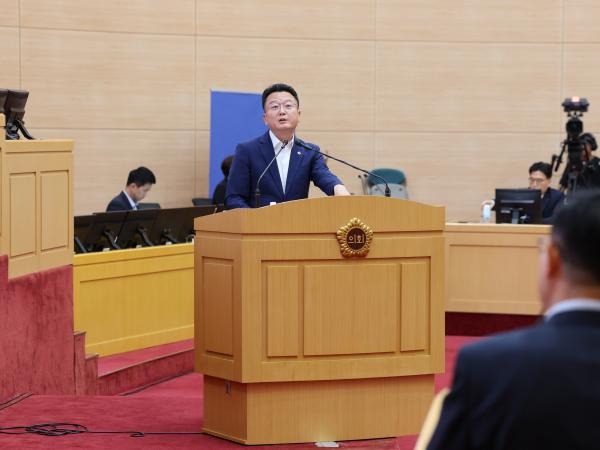 제392회 임시회 제2차 본회의 도정 및 교육행정 질문 첨부이미지 : 25년07월18일 제392회 임시회 제2차 본회의 도정 및 교육행정 질문 - 011.jpg