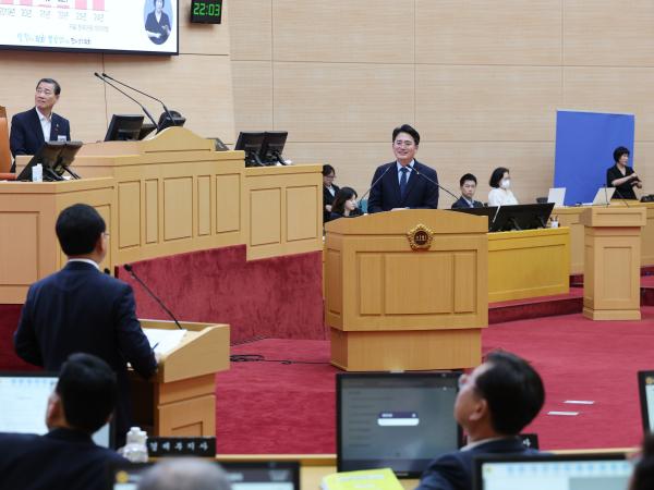 제392회 임시회 제2차 본회의 도정 및 교육행정 질문 첨부이미지 : 25년07월18일 제392회 임시회 제2차 본회의 도정 및 교육행정 질문 - 132.jpg