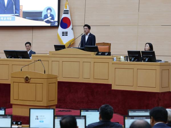 제392회 임시회 제2차 본회의 도정 및 교육행정 질문 첨부이미지 : 25년07월18일 제392회 임시회 제2차 본회의 도정 및 교육행정 질문 - 017.jpg