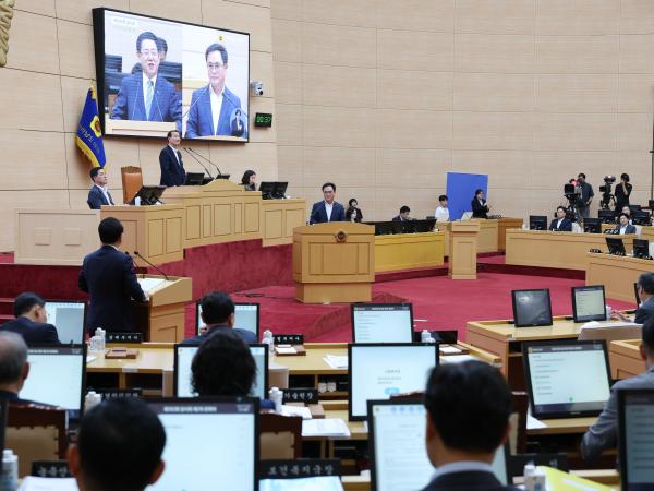 제392회 임시회 제2차 본회의 도정 및 교육행정 질문 첨부이미지 : 25년07월18일 제392회 임시회 제2차 본회의 도정 및 교육행정 질문 - 104.jpg