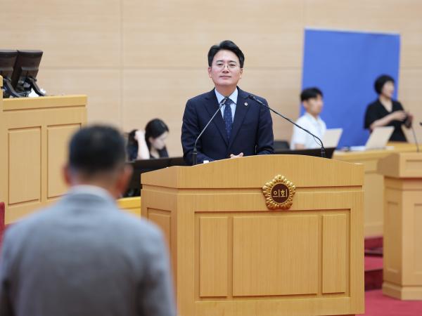 제392회 임시회 제2차 본회의 도정 및 교육행정 질문 첨부이미지 : 25년07월18일 제392회 임시회 제2차 본회의 도정 및 교육행정 질문 - 119.jpg