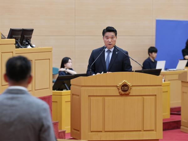 제392회 임시회 제2차 본회의 도정 및 교육행정 질문 첨부이미지 : 25년07월18일 제392회 임시회 제2차 본회의 도정 및 교육행정 질문 - 046.jpg