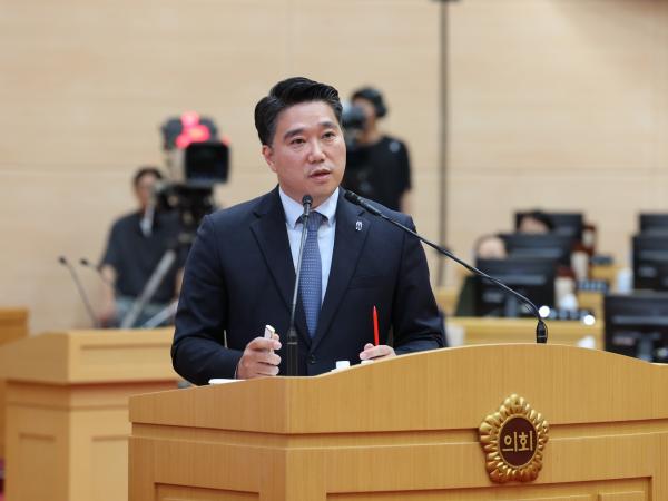 제392회 임시회 제2차 본회의 도정 및 교육행정 질문 첨부이미지 : 25년07월18일 제392회 임시회 제2차 본회의 도정 및 교육행정 질문 - 048.jpg