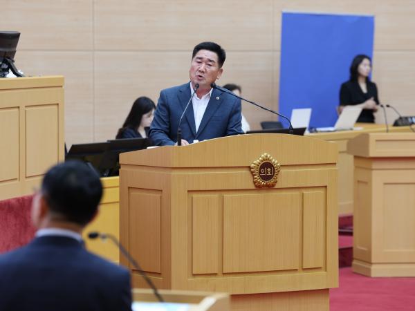 제392회 임시회 제2차 본회의 도정 및 교육행정 질문 첨부이미지 : 25년07월18일 제392회 임시회 제2차 본회의 도정 및 교육행정 질문 - 029.jpg