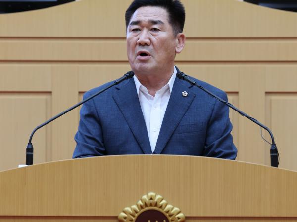 제392회 임시회 제2차 본회의 도정 및 교육행정 질문 첨부이미지 : 25년07월18일 제392회 임시회 제2차 본회의 도정 및 교육행정 질문 - 023.jpg