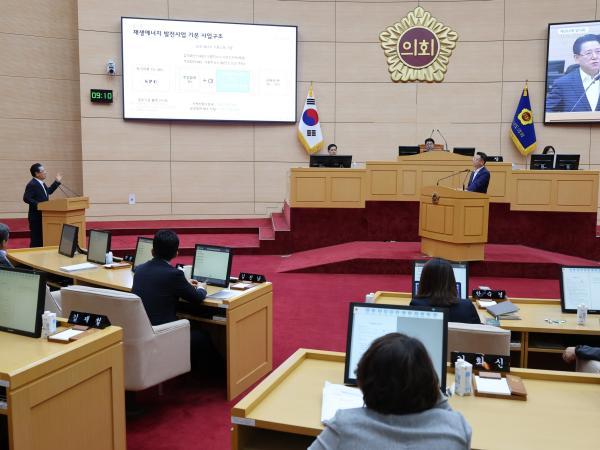 제392회 임시회 제2차 본회의 도정 및 교육행정 질문 첨부이미지 : 25년07월18일 제392회 임시회 제2차 본회의 도정 및 교육행정 질문 - 022.jpg