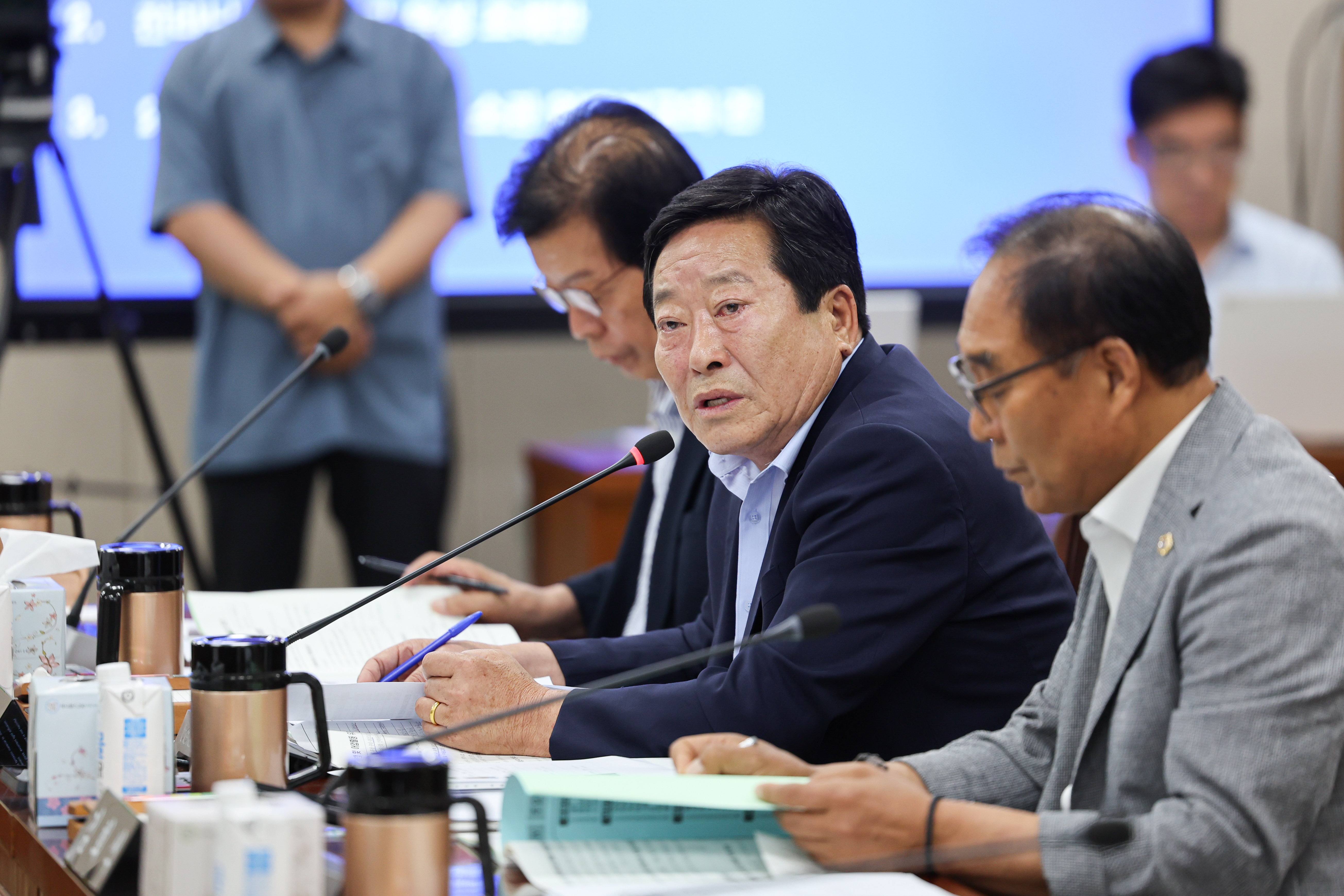 제392회 임시회 농수산위원회 업무보고 첨부이미지 : 25년07월14일 제392회 임시회 농수산위원회 업무보고 (8).jpg