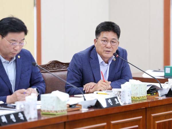 제392회 임시회 경제관광위원회 업무보고 첨부이미지 : ２５년07월14일 제392회 임시회 경제관광위원회 업무보고 (18).jpg