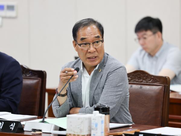 제392회 임시회 농수산위원회 업무보고 첨부이미지 : 25년07월14일 제392회 임시회 농수산위원회 업무보고 (20).jpg