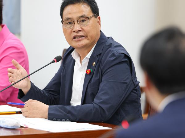 제392회 임시회 경제관광위원회 업무보고 첨부이미지 : ２５년07월14일 제392회 임시회 경제관광위원회 업무보고 (4).jpg