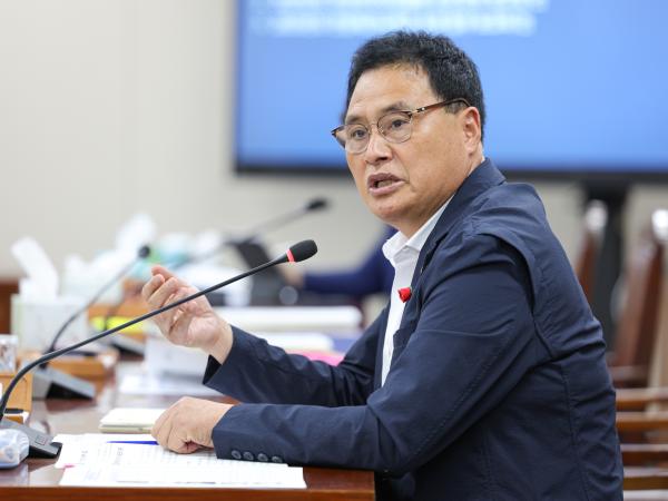 제392회 임시회 경제관광위원회 업무보고 첨부이미지 : ２５년07월14일 제392회 임시회 경제관광위원회 업무보고 (5).jpg