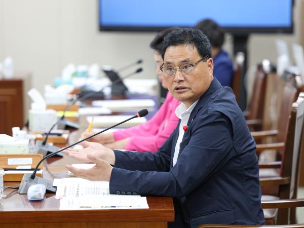 제392회 임시회 경제관광위원회 업무보고 첨부이미지 : ２５년07월14일 제392회 임시회 경제관광위원회 업무보고 (7).jpg