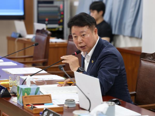 제392회 임시회 보건복지환경위원회 업무보고 첨부이미지 : 25년07월14일 제392회 임시회 보건복지환경위원회 업무보고 - 061.jpg