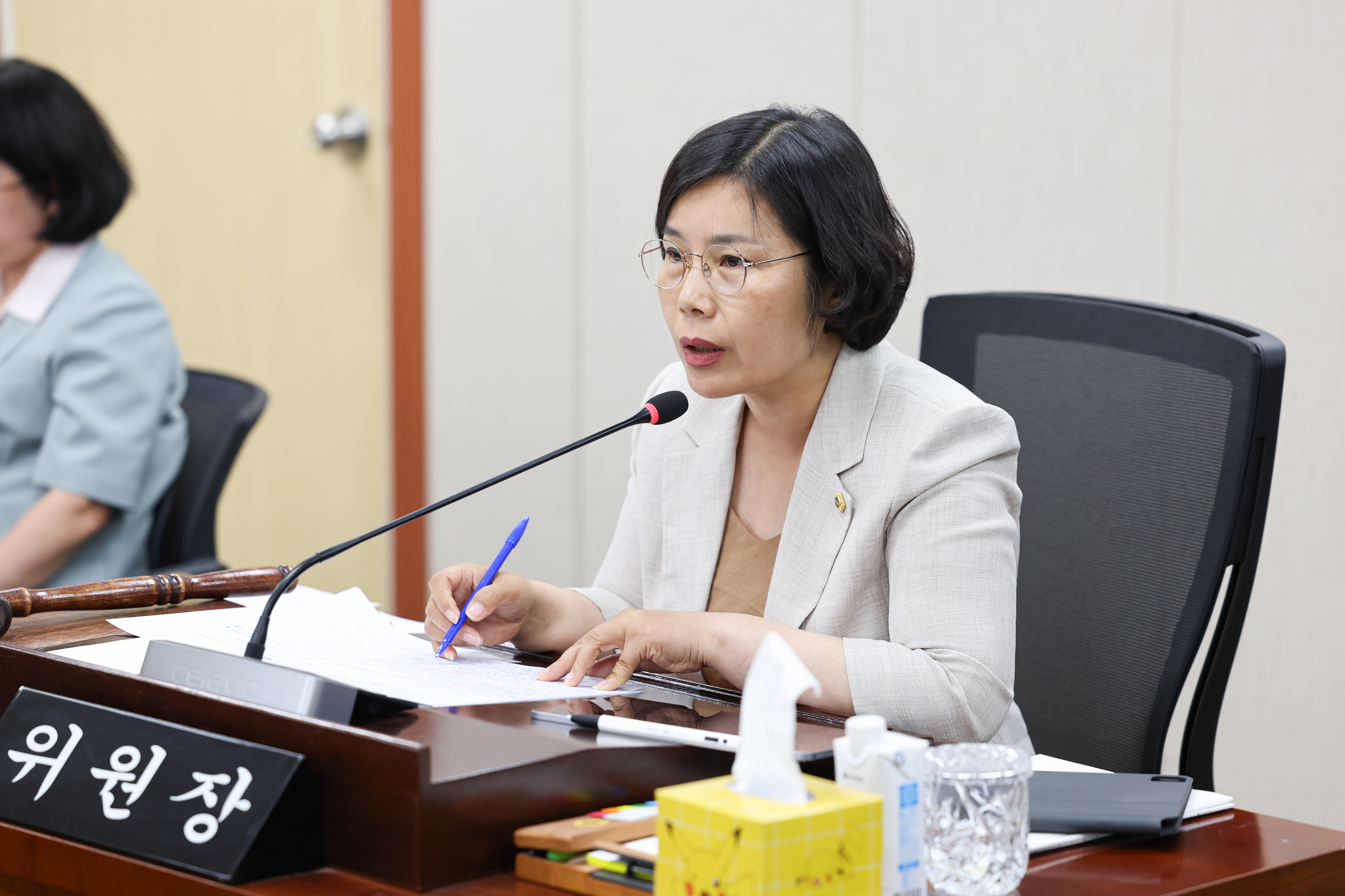 제392회 임시회 경제관광위원회 업무보고 첨부이미지 : 25년07월10일 제392회 임시회 경제관광위원회 업무보고 (48).jpg