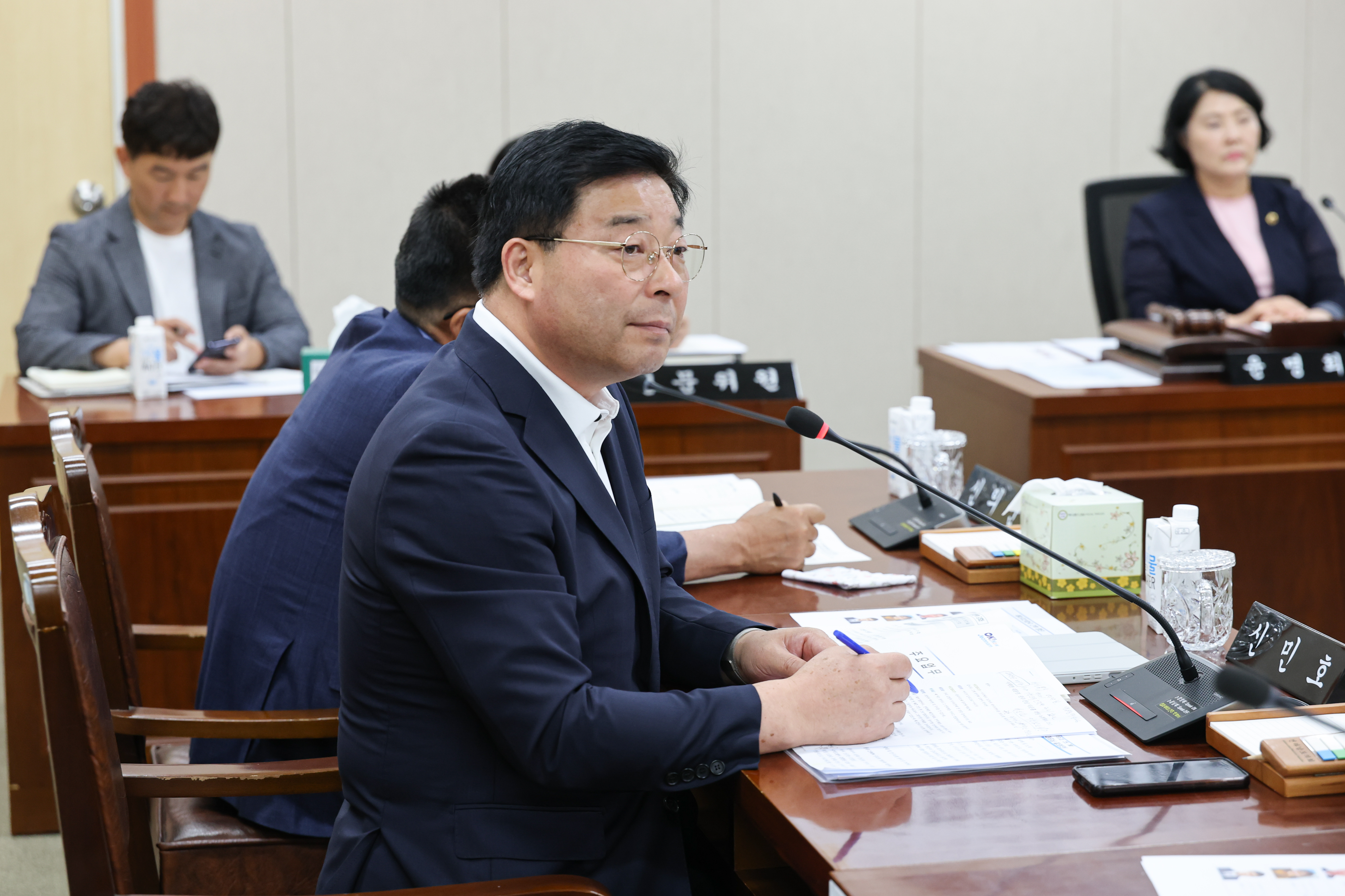 제392회 임시회 경제관광위원회 업무보고 첨부이미지 : 25년07월10일 제392회 임시회 경제관광위원회 업무보고 (52).jpg