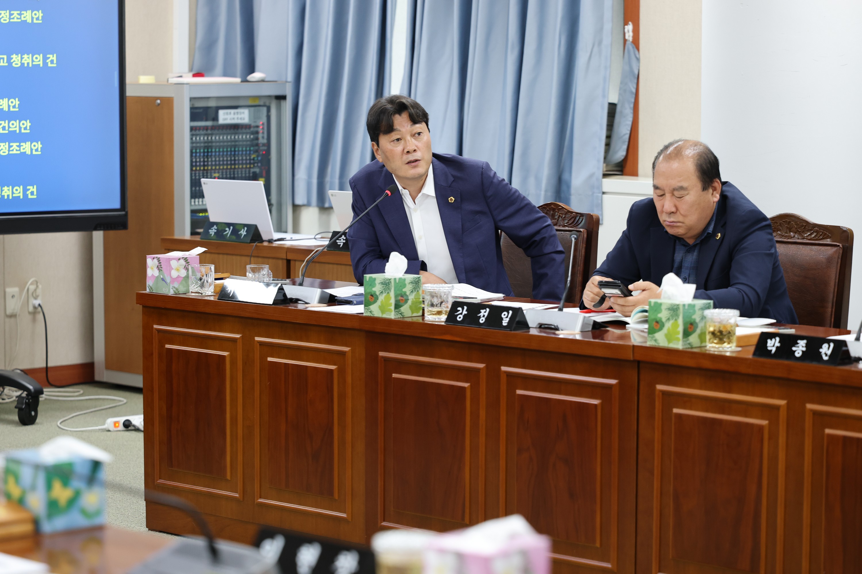 제392회 임시회 안전건설소방위원회 업무보고 첨부이미지 : 25년07월11일 제392회 임시회 안전건설소방위원회 업무보고 - 077.jpg