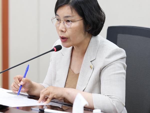 제392회 임시회 경제관광위원회 업무보고 첨부이미지 : 25년07월10일 제392회 임시회 경제관광위원회 업무보고 (47).jpg