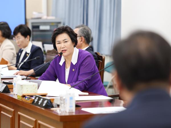 제392회 임시회 경제관광위원회 업무보고 첨부이미지 : 25년07월10일 제392회 임시회 경제관광위원회 업무보고 (23).jpg