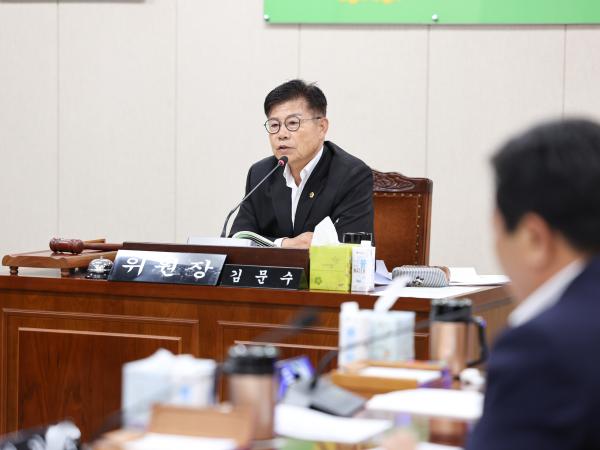 제392회 임시회 농수산위원회 업무보고 첨부이미지 : 25년07월11일 제392회 임시회 농수산위원회 업무보고 (71).jpg