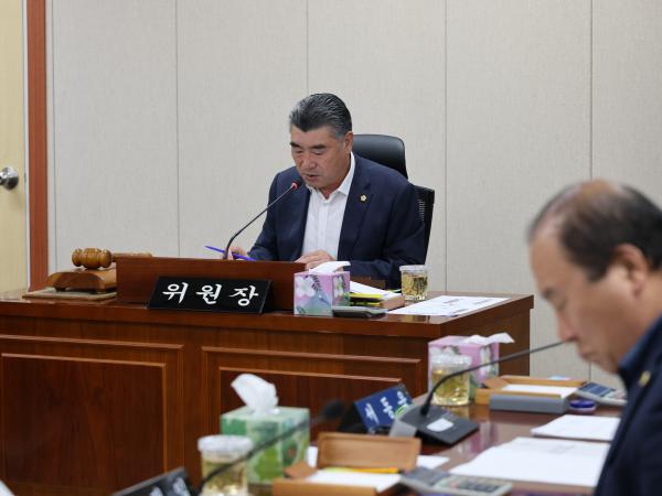 제392회 임시회 안전건설소방위원회 업무보고 첨부이미지 : 25년07월11일 제392회 임시회 안전건설소방위원회 업무보고 - 002.jpg