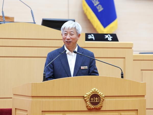 장흥초, 부산초 전라남도의회 방문 첨부이미지 : 25년07월11일 장흥초_ 부산초 전라남도의회 방문 (4).jpg