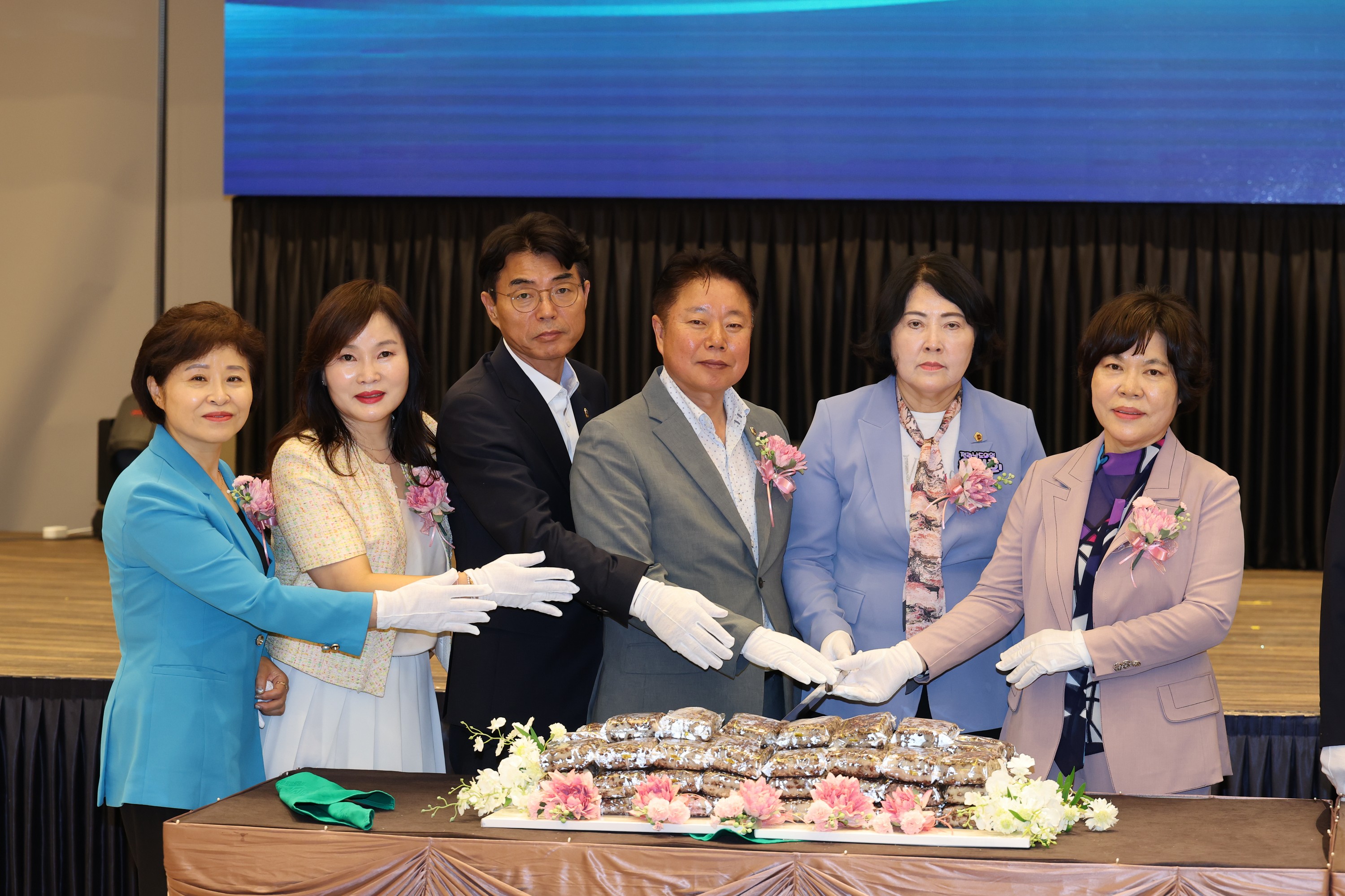 한국여성경제인협회 전남지회 창립 11주년 기념식 첨부이미지 : 25년07월17일 한국경제인협회 전남지회 창립 11주년 기념식  - 001.jpg