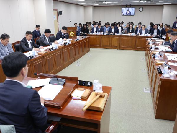 제392회 임시회 교육위원회 업무보고 첨부이미지 : 25년07월17일 제392회 임시회 교육위원회 업무보고 (11).jpg