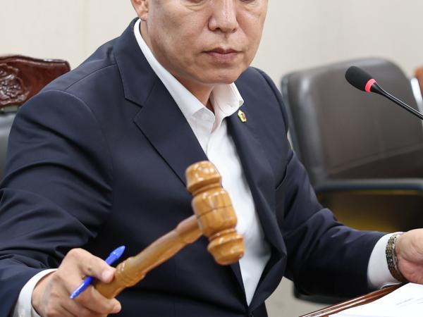 제392회 임시회 교육위원회 업무보고 첨부이미지 : 25년07월17일 제392회 임시회 교육위원회 업무보고 (15).jpg