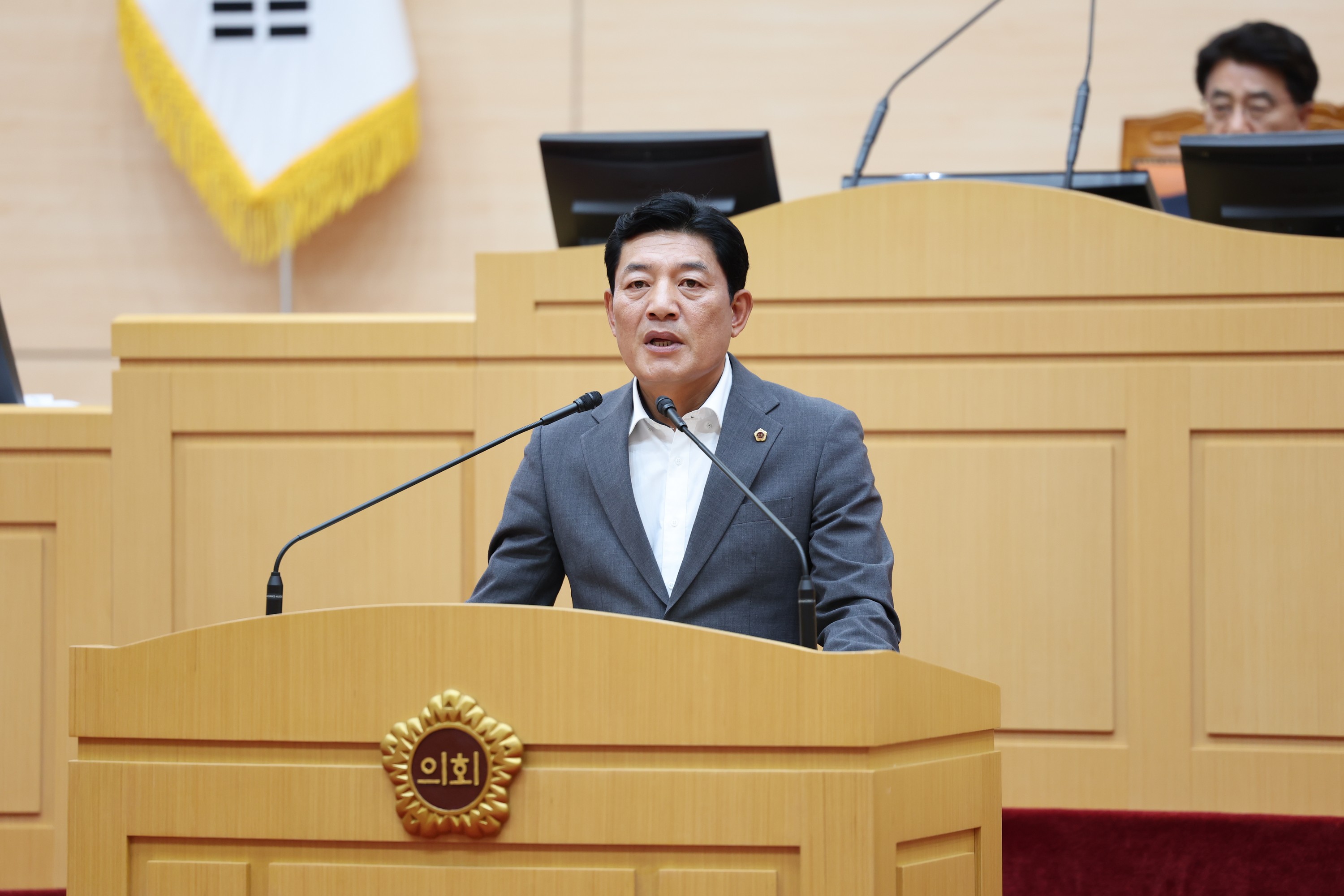 제392회 임시회 제1차 본회의 첨부이미지 : 25년07월10일 제392회 임시회 제1차 본회의 - 026.jpg
