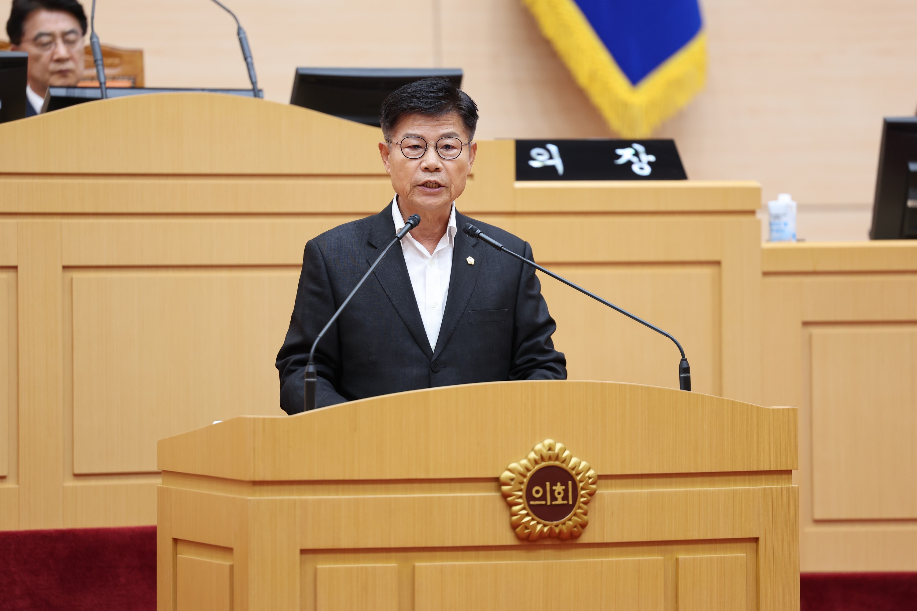 제392회 임시회 제1차 본회의 첨부이미지 : 25년07월10일 제392회 임시회 제1차 본회의 - 010.jpg