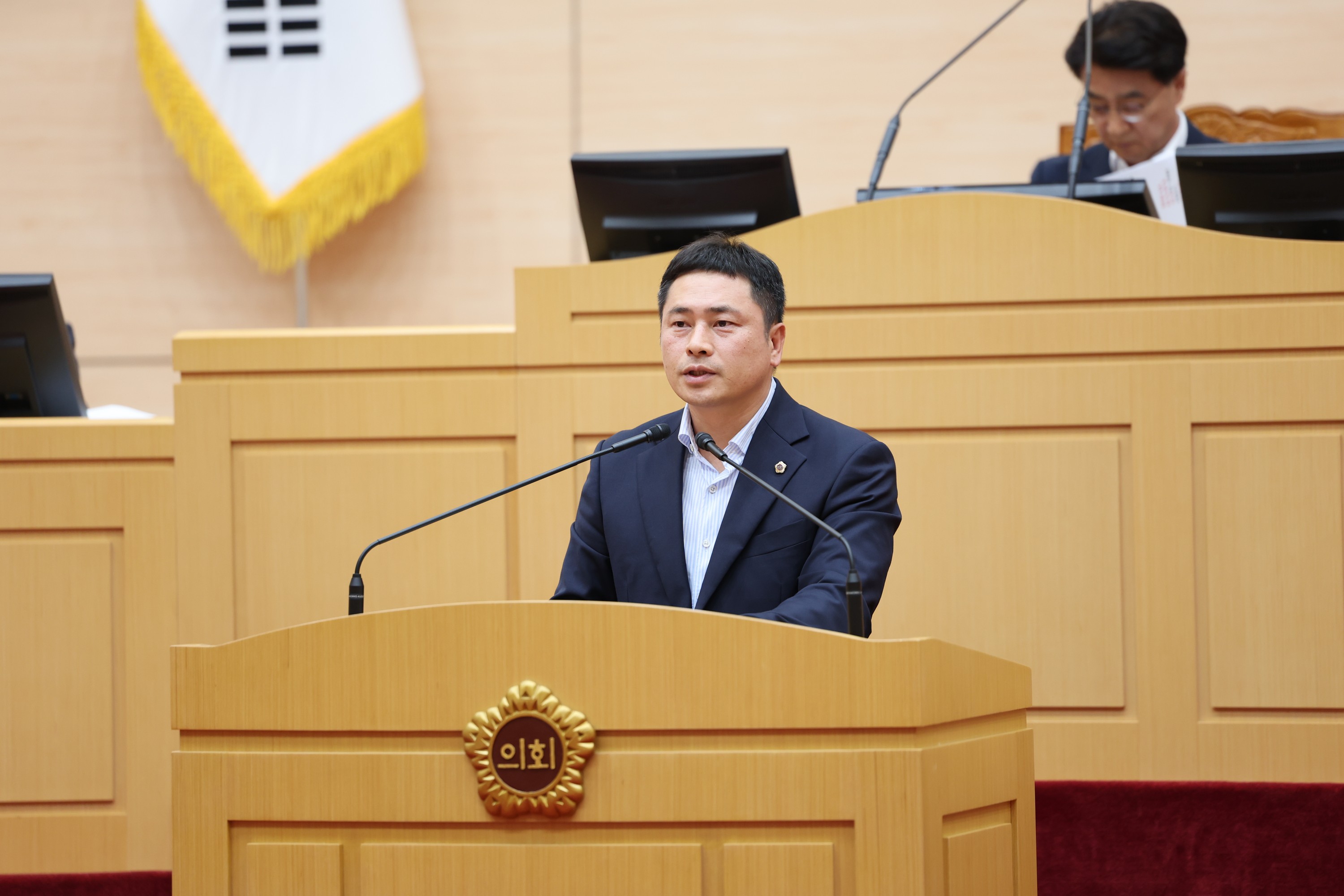 제392회 임시회 제1차 본회의 첨부이미지 : 25년07월10일 제392회 임시회 제1차 본회의 - 089.jpg