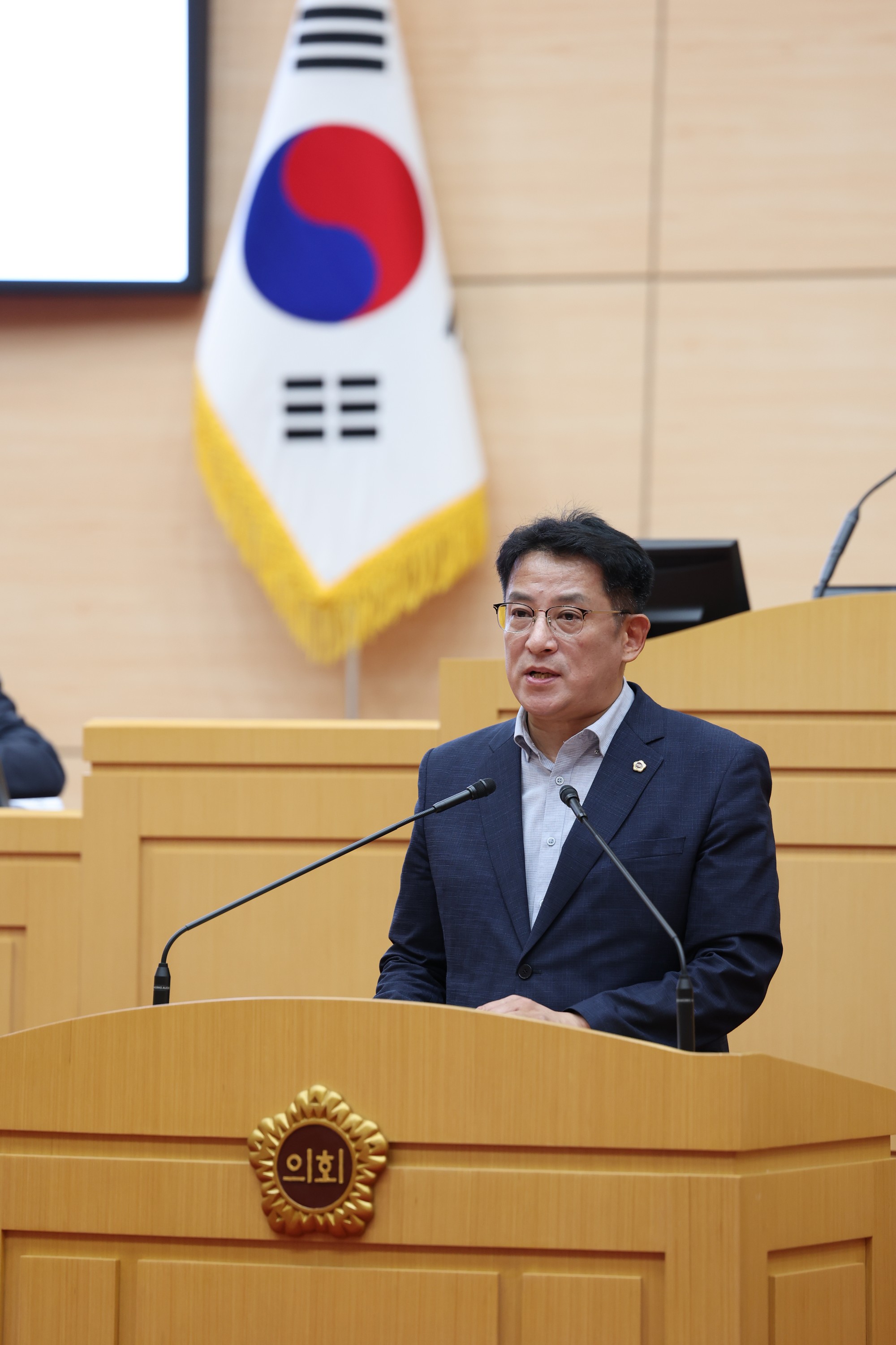 제392회 임시회 제1차 본회의 첨부이미지 : 25년07월10일 제392회 임시회 제1차 본회의 - 069.jpg