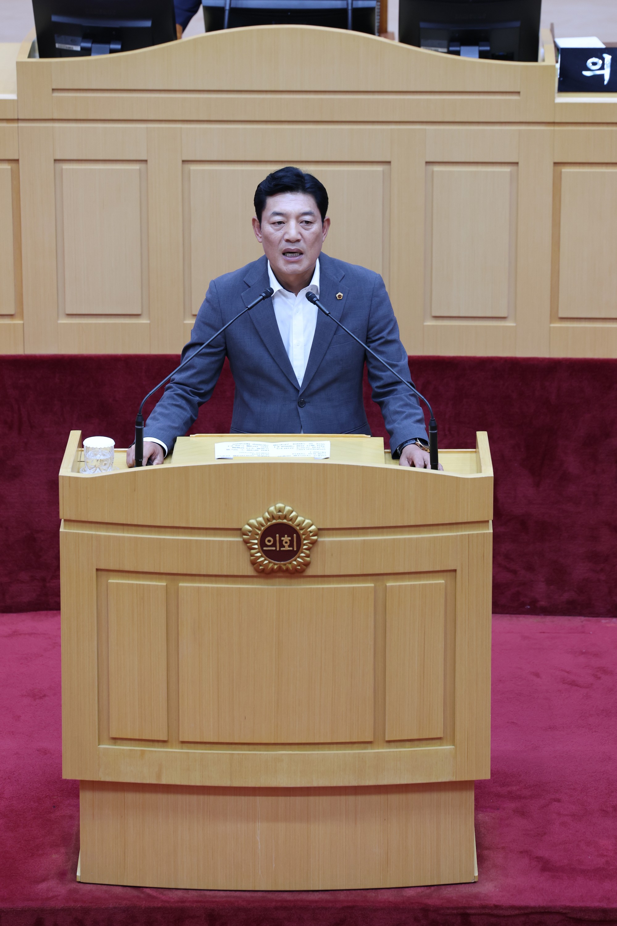 제392회 임시회 제1차 본회의 첨부이미지 : 25년07월10일 제392회 임시회 제1차 본회의 - 148.jpg