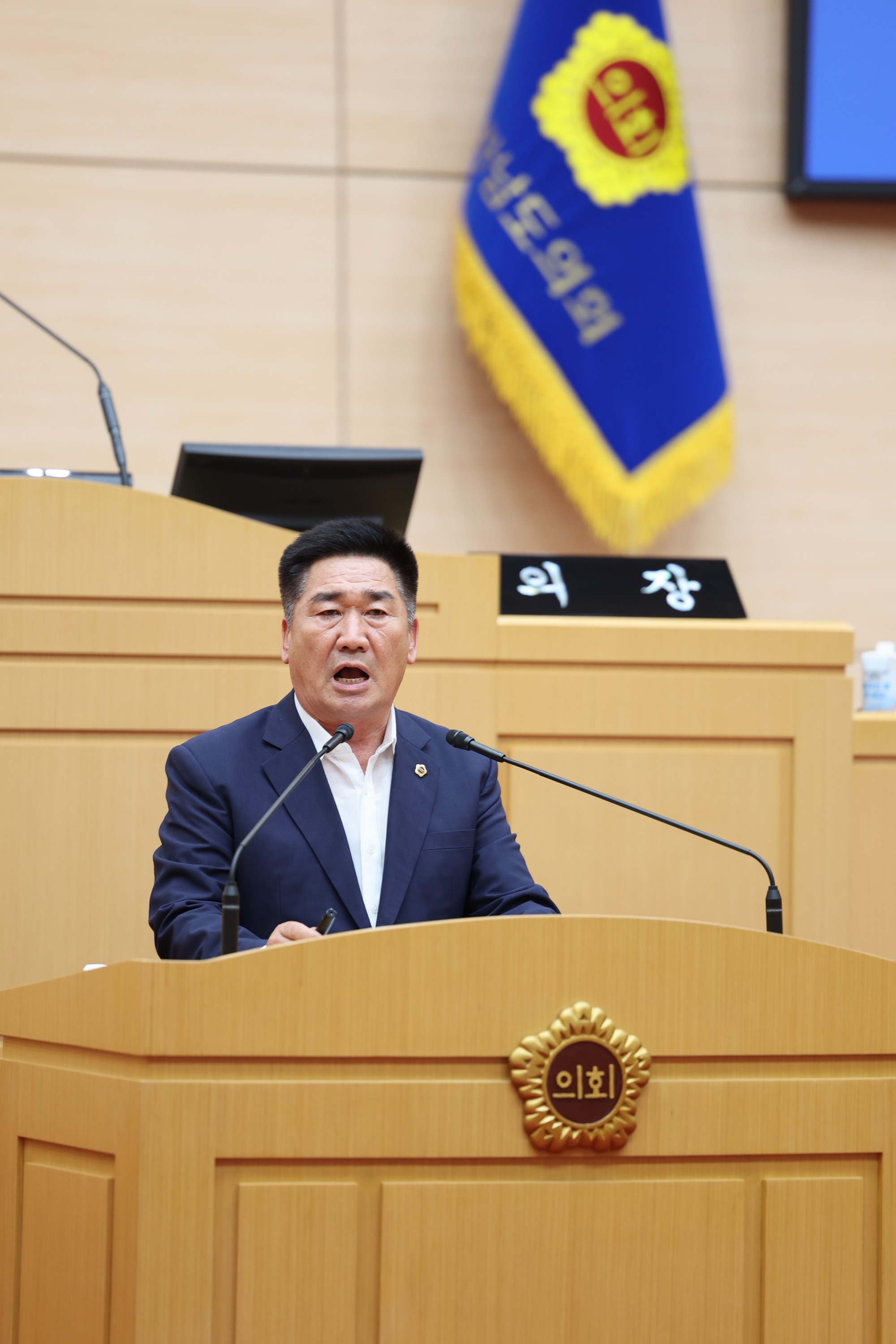 제392회 임시회 제1차 본회의 첨부이미지 : 25년07월10일 제392회 임시회 제1차 본회의 - 045.jpg