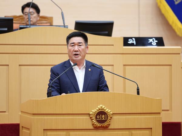 제392회 임시회 제1차 본회의 첨부이미지 : 25년07월10일 제392회 임시회 제1차 본회의 - 044.jpg