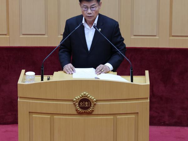 제392회 임시회 제1차 본회의 첨부이미지 : 25년07월10일 제392회 임시회 제1차 본회의 - 122.jpg