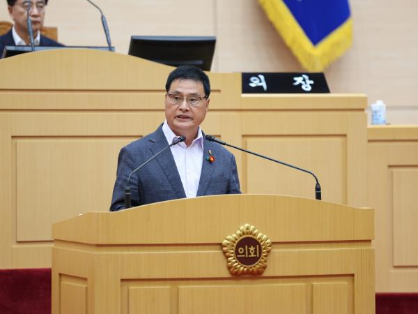 제392회 임시회 제1차 본회의 첨부이미지 : 25년07월10일 제392회 임시회 제1차 본회의 - 012.jpg