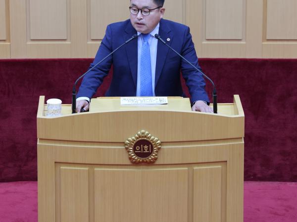 제392회 임시회 제1차 본회의 첨부이미지 : 25년07월10일 제392회 임시회 제1차 본회의 - 159.jpg