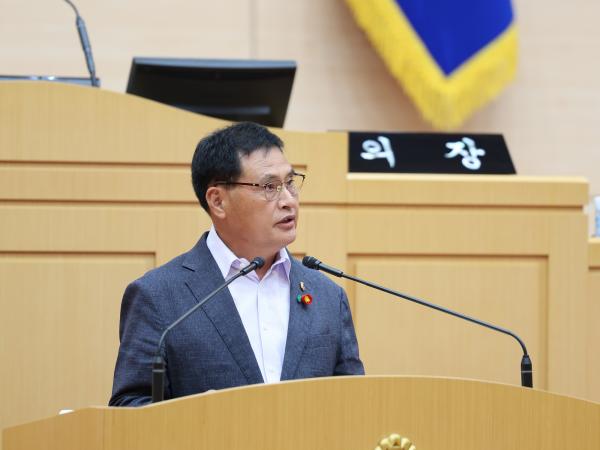제392회 임시회 제1차 본회의 첨부이미지 : 25년07월10일 제392회 임시회 제1차 본회의 - 013.jpg