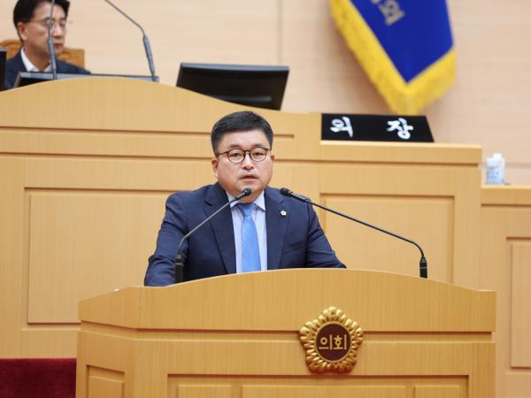 제392회 임시회 제1차 본회의 첨부이미지 : 25년07월10일 제392회 임시회 제1차 본회의 - 041.jpg
