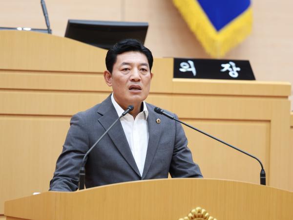 제392회 임시회 제1차 본회의 첨부이미지 : 25년07월10일 제392회 임시회 제1차 본회의 - 030.jpg