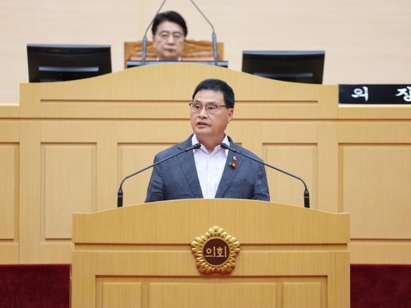 제392회 임시회 제1차 본회의 첨부이미지 : 25년07월10일 제392회 임시회 제1차 본회의 - 014.jpg