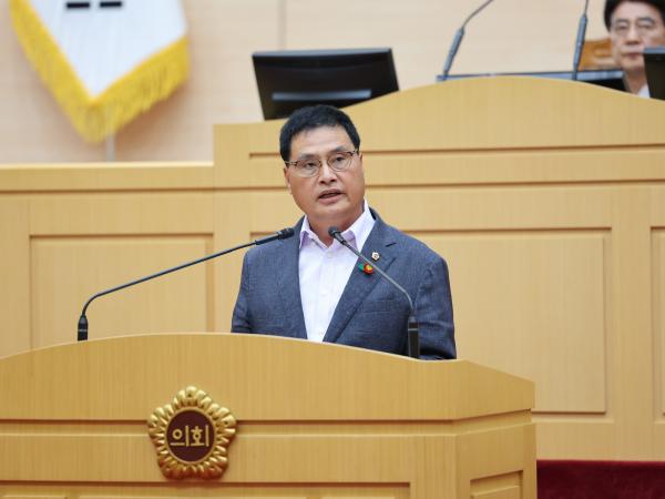 제392회 임시회 제1차 본회의 첨부이미지 : 25년07월10일 제392회 임시회 제1차 본회의 - 016.jpg