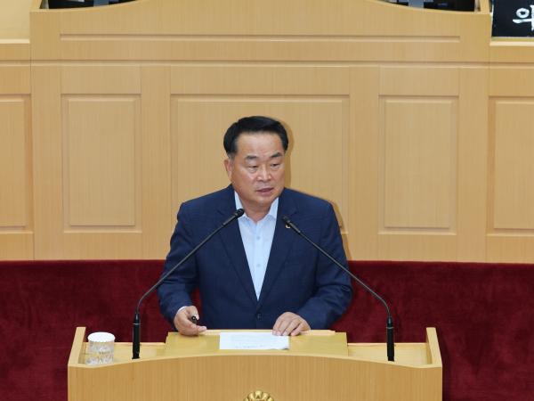 제392회 임시회 제1차 본회의 첨부이미지 : 25년07월10일 제392회 임시회 제1차 본회의 - 179.jpg