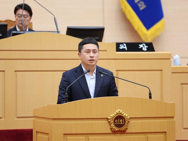 제392회 임시회 제1차 본회의 첨부이미지 : 25년07월10일 제392회 임시회 제1차 본회의 - 092.jpg