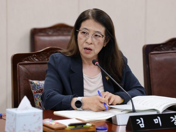제392회 임시회 보건복지환경위원회 업무보고 첨부이미지 : 25년07월10일 제392회 임시회 보건복지환경위원회 업무보고 - 050.jpg