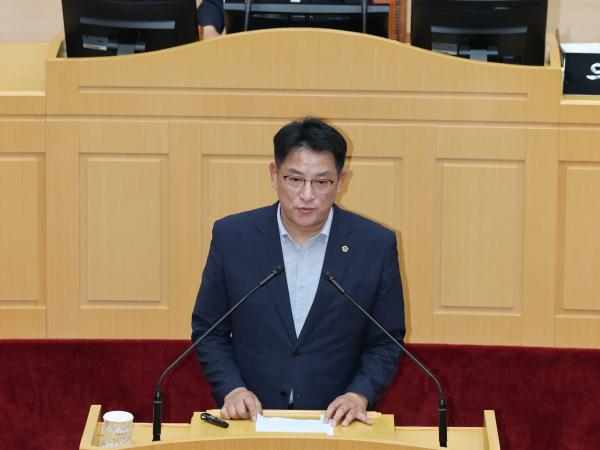 제392회 임시회 제1차 본회의 첨부이미지 : 25년07월10일 제392회 임시회 제1차 본회의 - 184.jpg