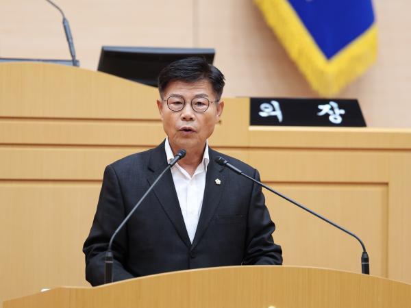 제392회 임시회 제1차 본회의 첨부이미지 : 25년07월10일 제392회 임시회 제1차 본회의 - 011.jpg